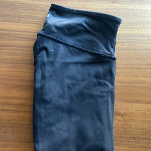Lululemon Wunder Under Mid rise Luon - Picture 2 of 2